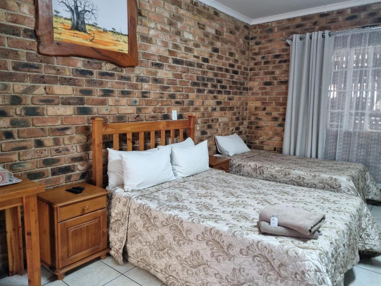 קמפטון פארק Emerald Guesthouse מראה חיצוני תמונה