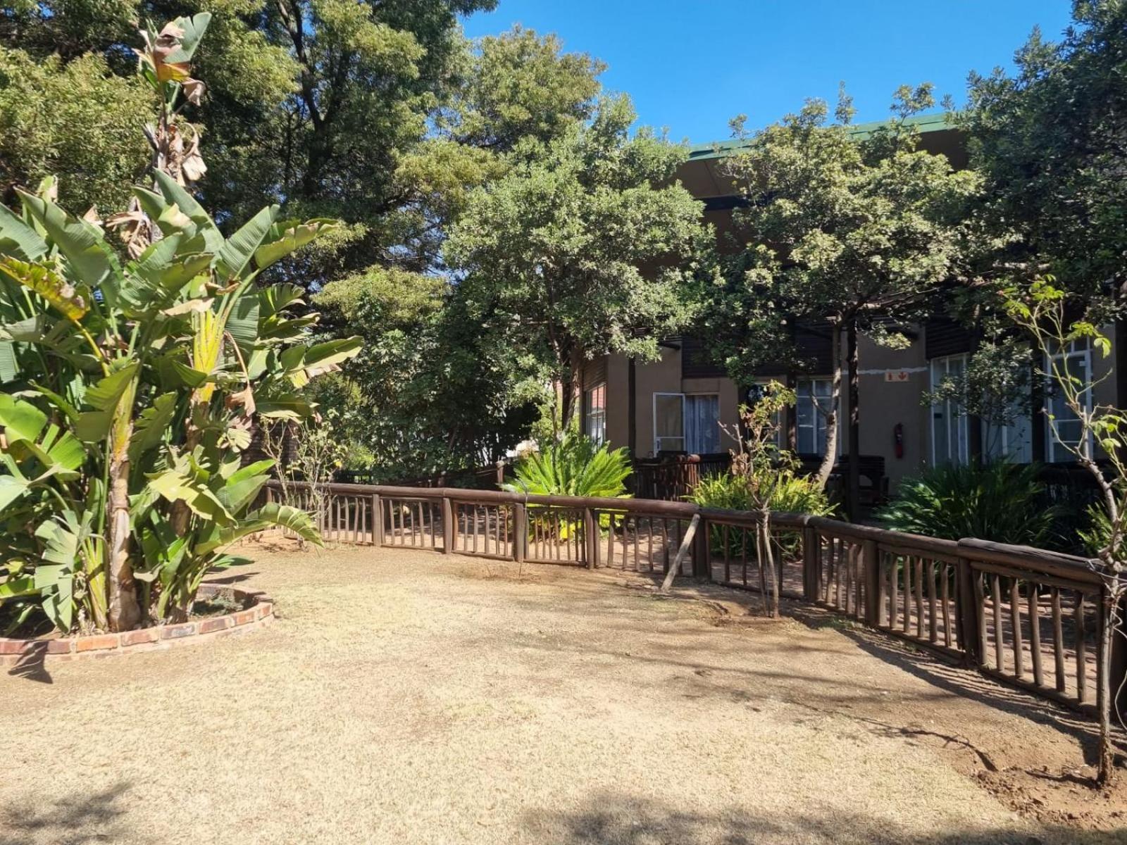 קמפטון פארק Emerald Guesthouse מראה חיצוני תמונה