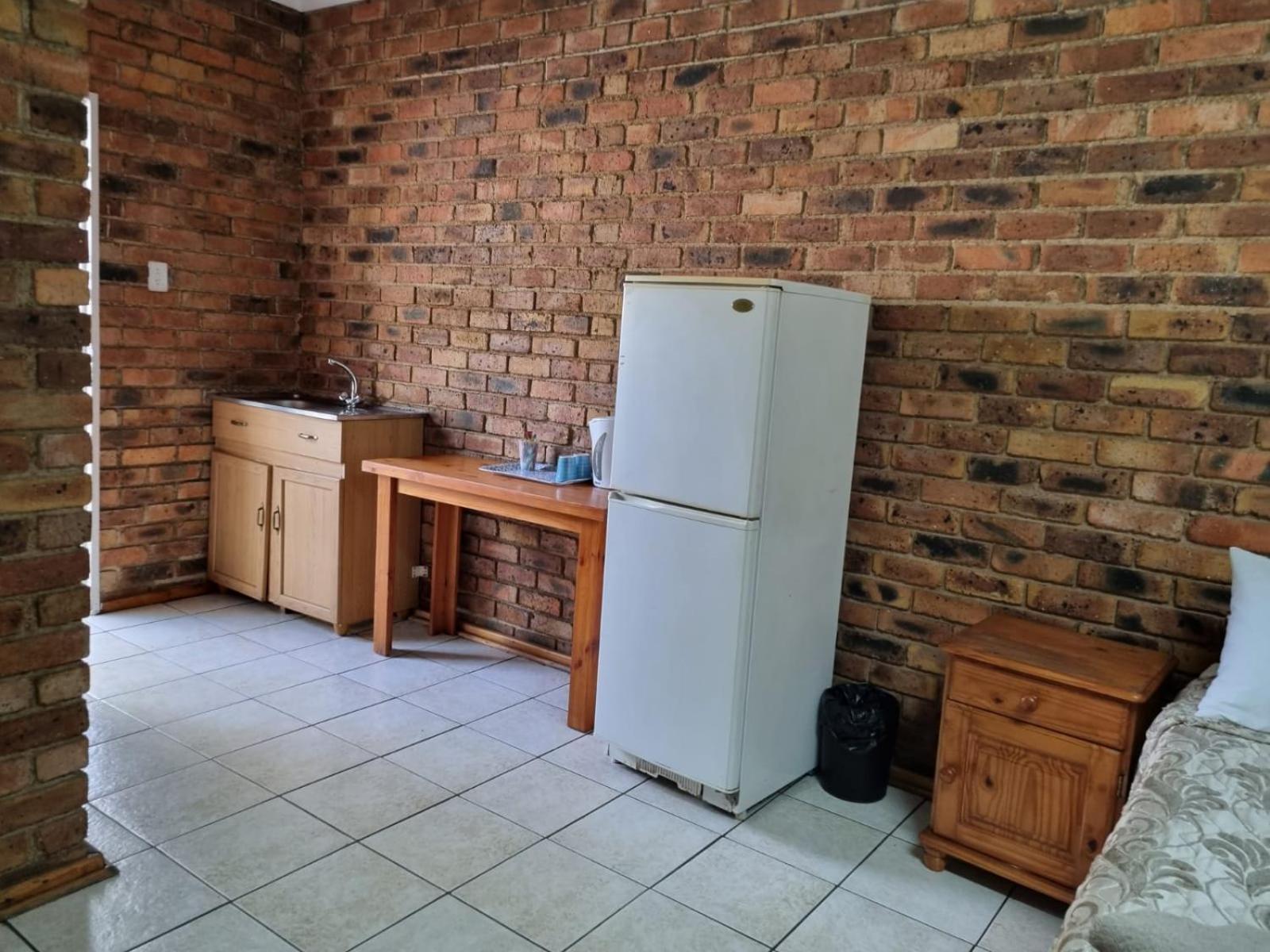 קמפטון פארק Emerald Guesthouse מראה חיצוני תמונה